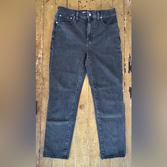 Madewell Perfect Vintage Jeans in Lunar Wash - Picture 6 of 13